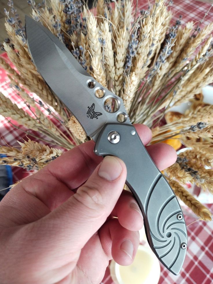 Benchmade для рабочих задач: что важнее легкости